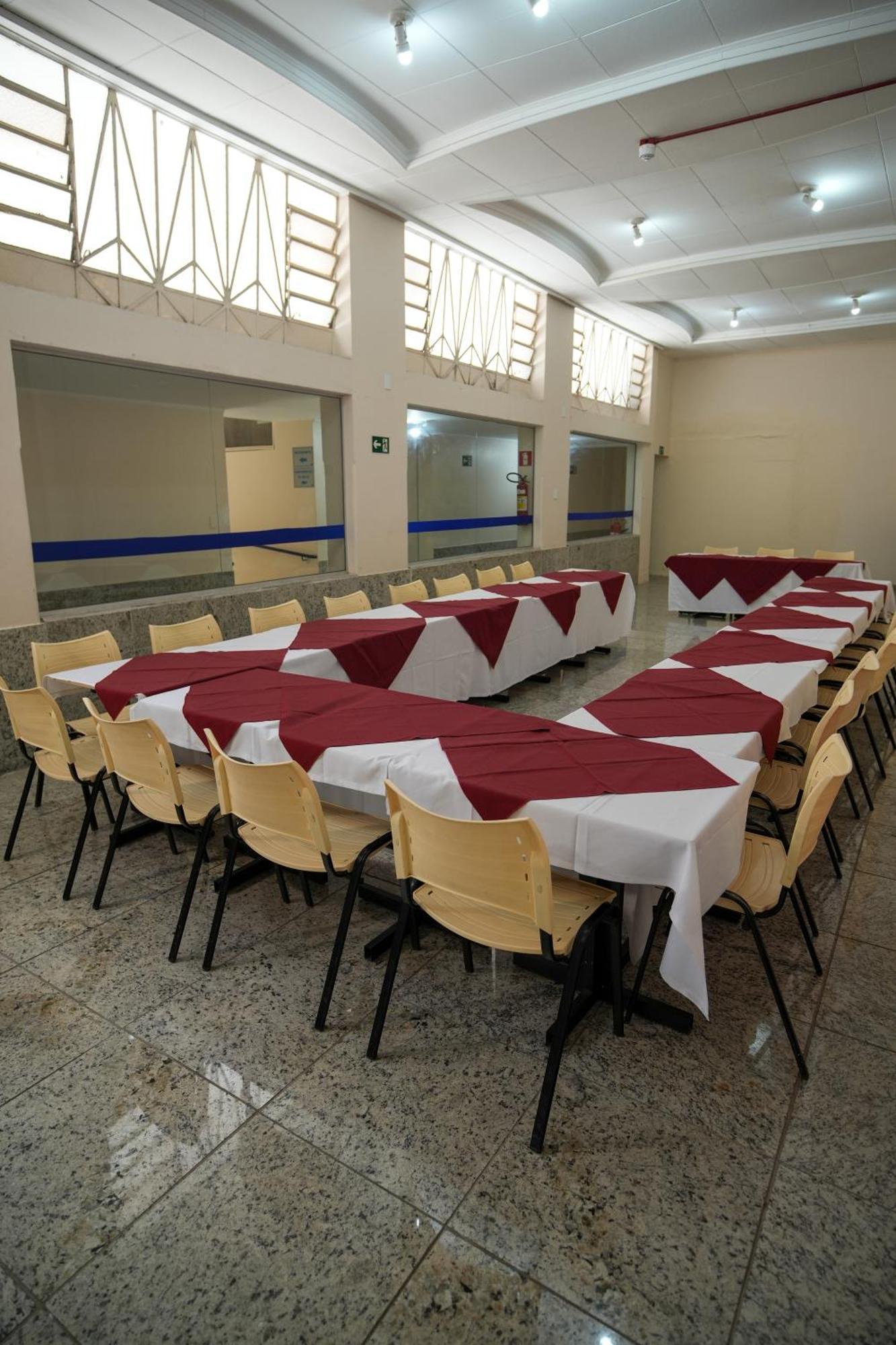 Hotel Dan Inn Pocos De Caldas - A Melhor Localizacao Do Centro By Nacional Inn المظهر الخارجي الصورة