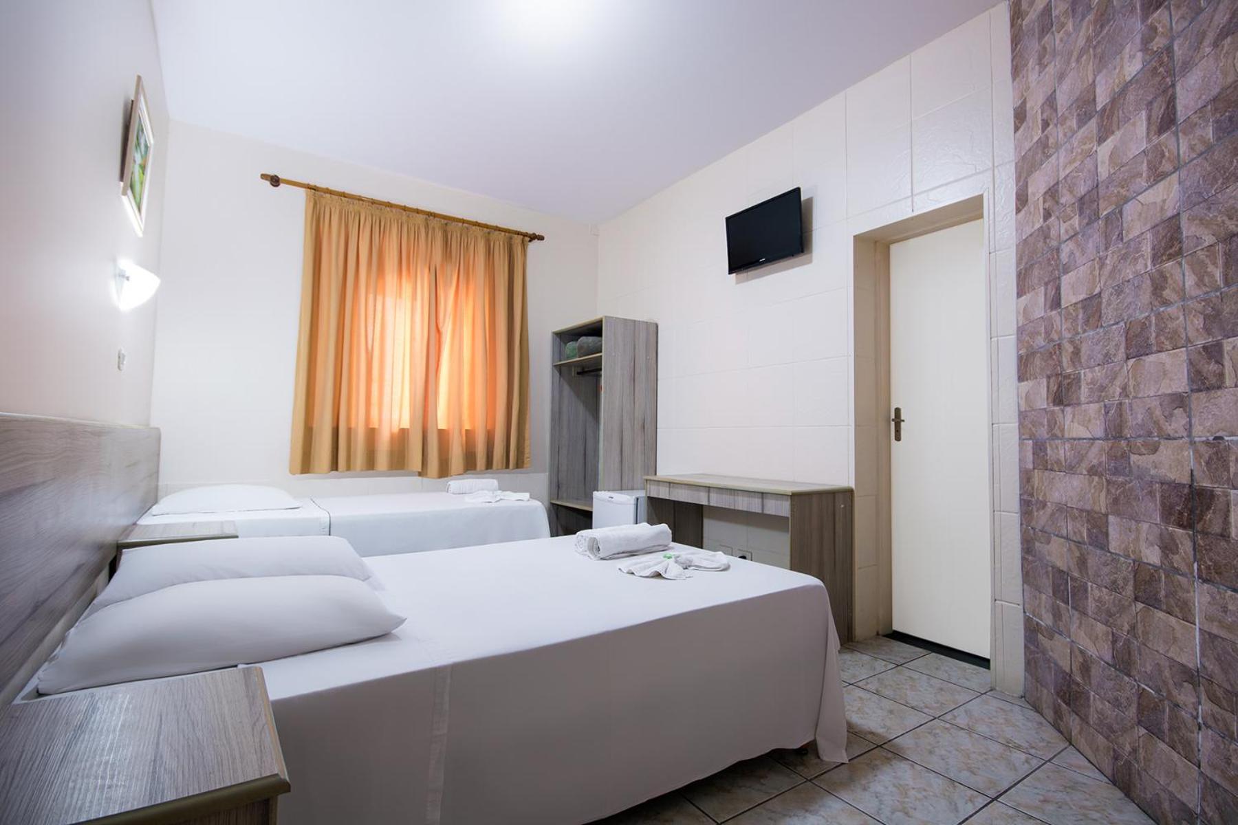 Hotel Dan Inn Pocos De Caldas - A Melhor Localizacao Do Centro By Nacional Inn المظهر الخارجي الصورة